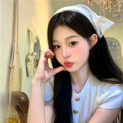 独自在夜晚的海边